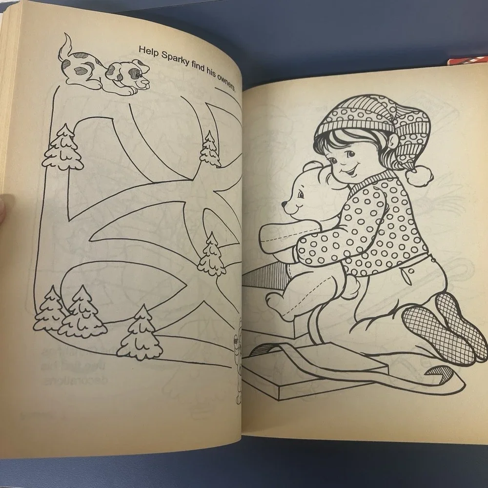 Vintage‎ jumbo Christmas coloring and activity book Landolls 1993 edition puppy